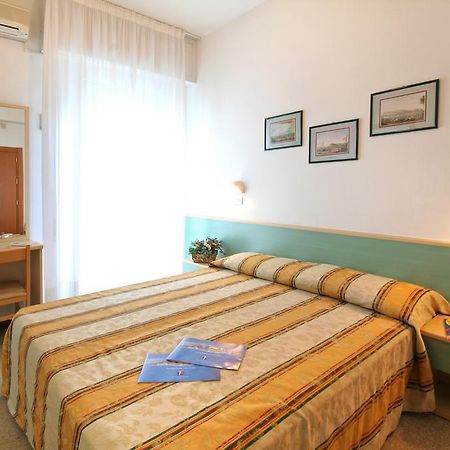 Hotel Major カットーリカ エクステリア 写真